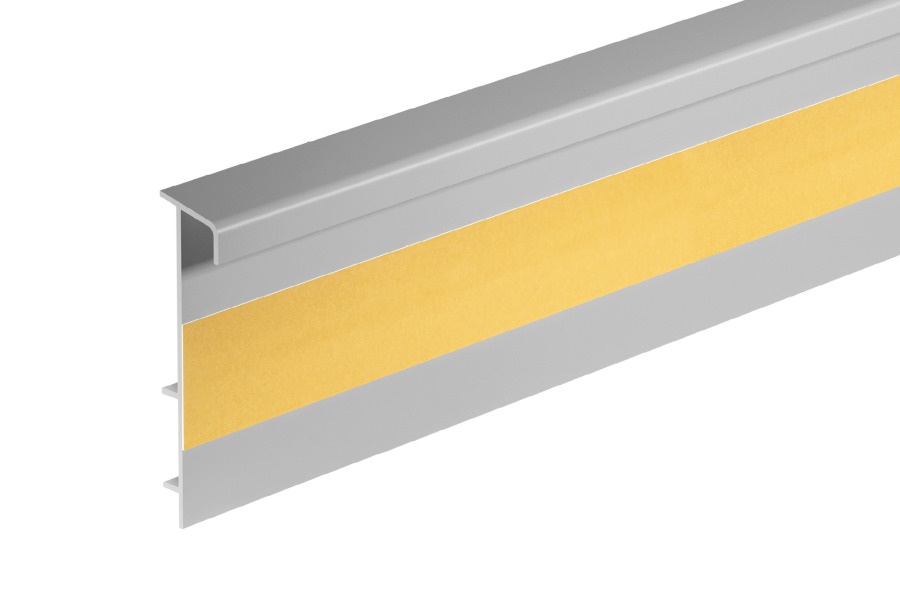 Плинтус ПВХ для ковролина Cezar Светло-серый 105 2500×53×13,2