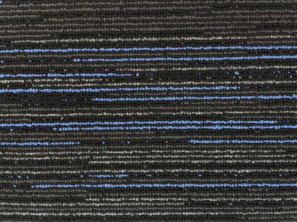 Ковровая плитка Associated Weavers Metro Tile цвет 77 Ice 1000×250×9