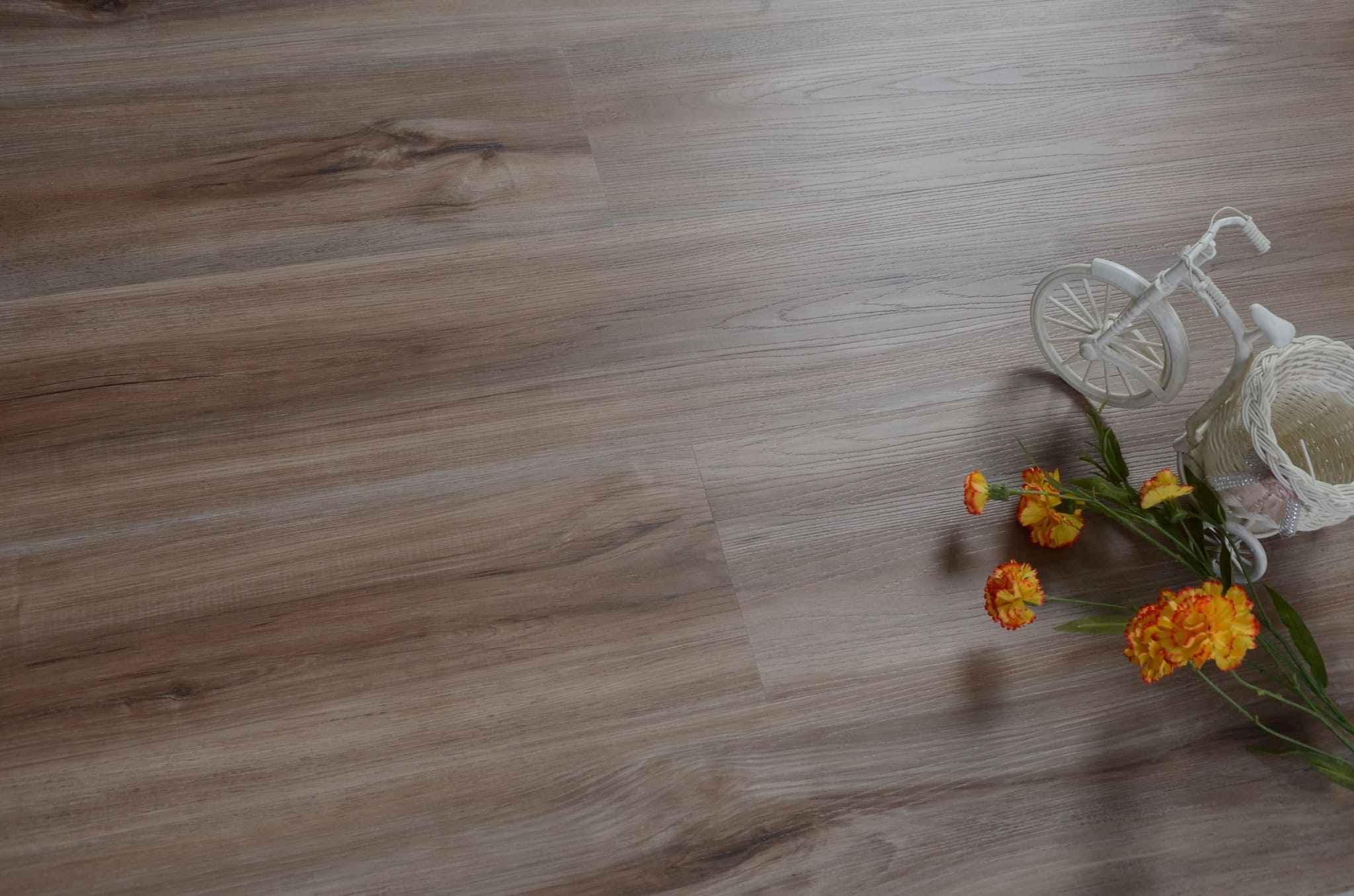 Кварцвиниловый SPC ламинат Evofloor Оптима Груша Карамель Pear Caramel 16834 1120×184×4,2 фото в интерьере