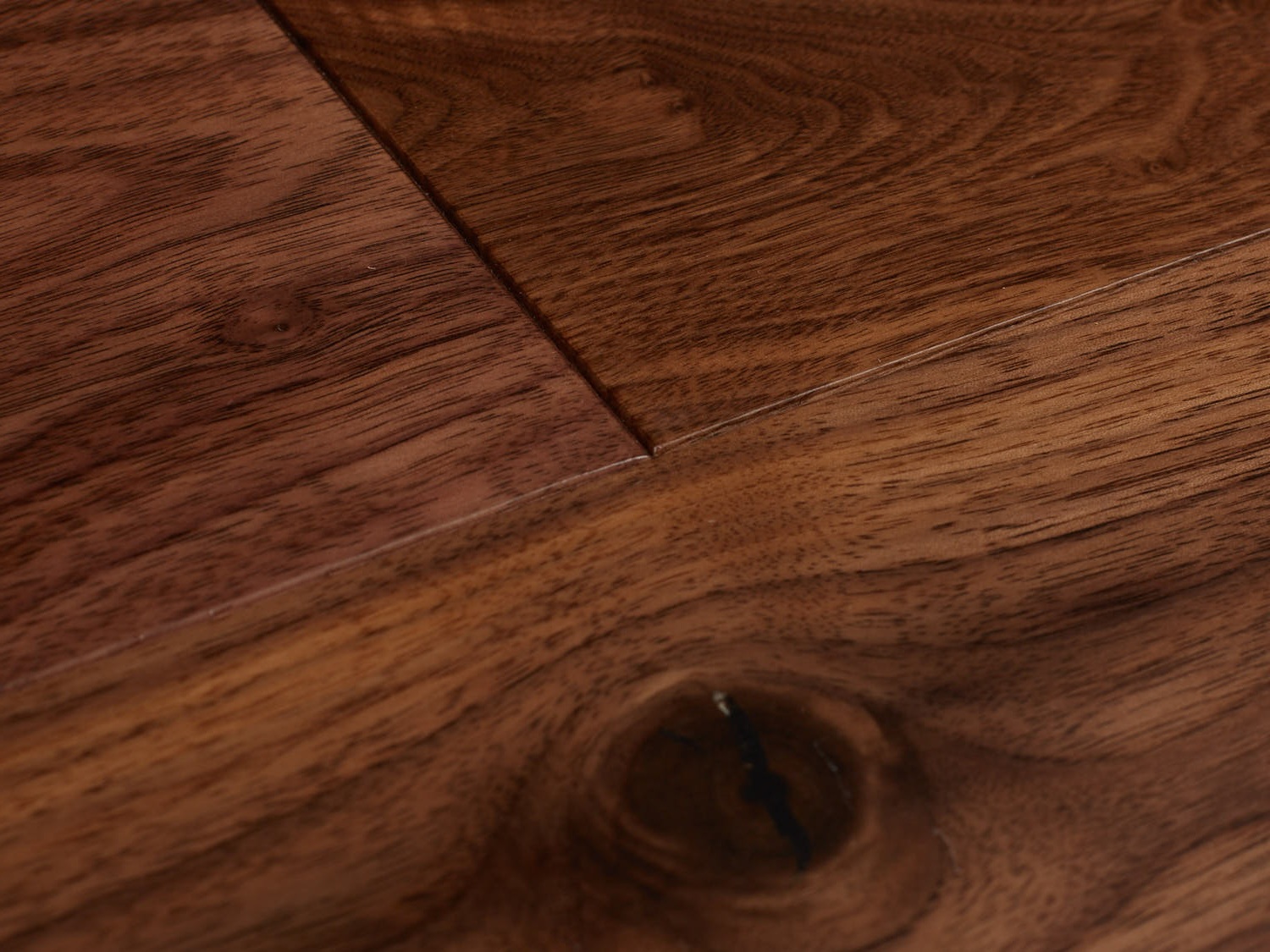 Инженерная доска HM Flooring Орех американский натур тон 1900×190×14 Инженерная доска HM Flooring Орех американский натур тон 1900×190×14