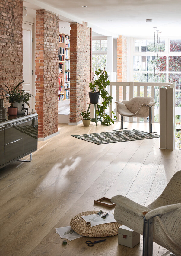 Ламинат Meister LL 250 Дуб Пьюэ касл Pure castle oak 600009-2052248-06840 2052×248×10 фото в интерьере