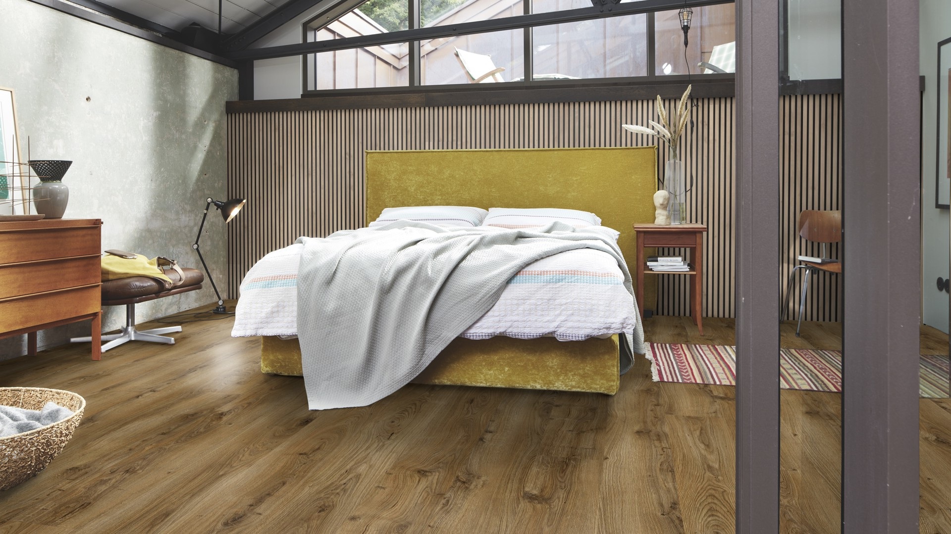 Ламинат Meister LL 250 Дуб Натмег касл Nutmeg castle oak 600009-2052248-07130 2052×248×10 фото в интерьере