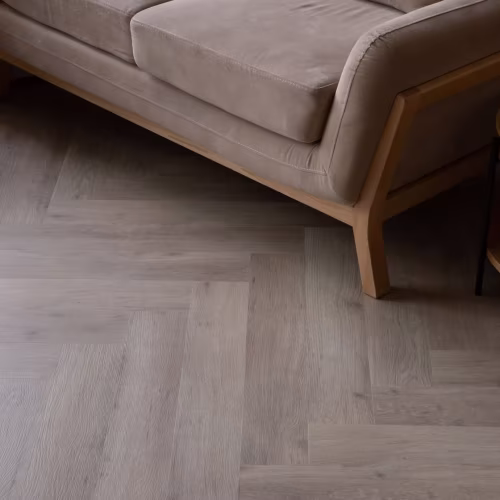 Кварцвиниловая плитка Vinilam клеевая Vinilpol Herringbone Glue Паркет Палладио 9944 венгерская елка 609,6×152,4×2,5