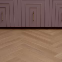 Кварцвиниловая плитка Vinilam клеевая Vinilpol Herringbone Glue Паркет Васко да Гама 9922 венгерская елка 609,6×152,4×2,5