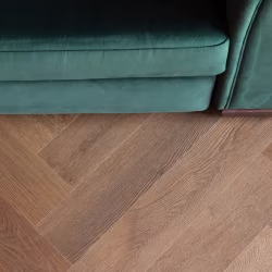 Кварцвиниловая плитка Vinilam клеевая Vinilpol Herringbone Glue Паркет Пикассо 9911 венгерская елка 609,6×152,4×2,5