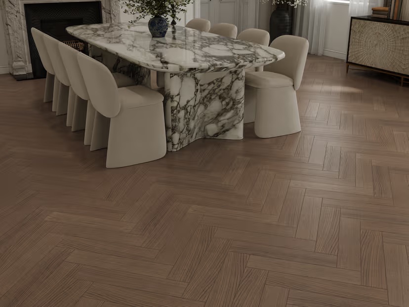Композитная паркетная доска Alpine Floor Приоритет Паркет Дуб Элегантный ECO 30-5 венгерская елка 600×125×5,5 фото в интерьере