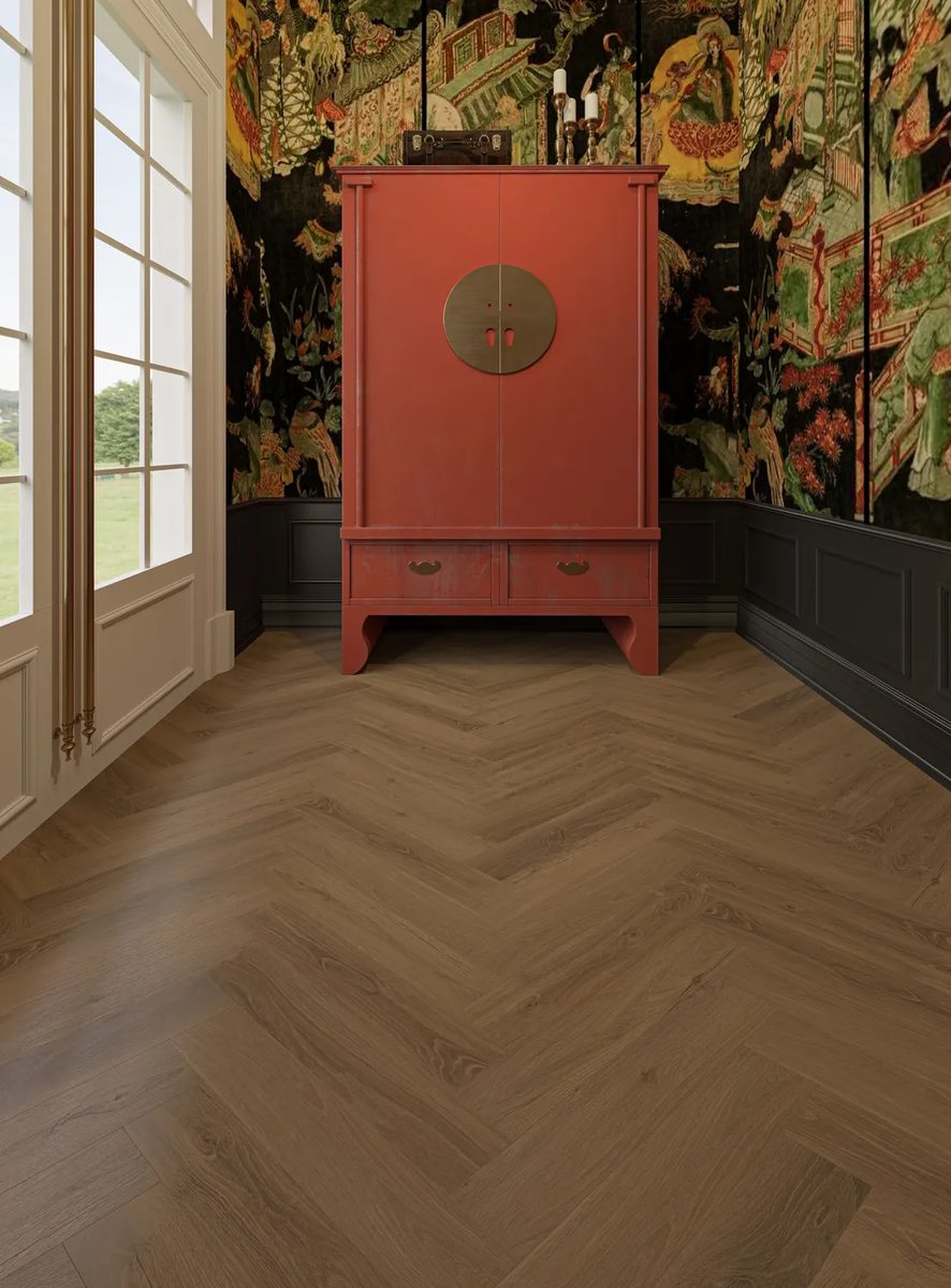 Ламинат My Step Herringbone 8 Лидо MS7608 венгерская елка 600×100×8 фото в интерьере