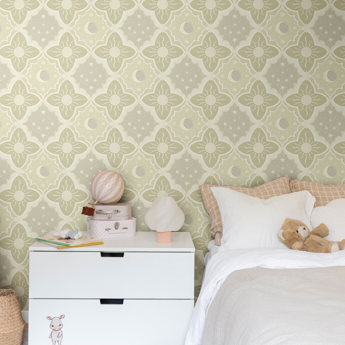 Обои York Daydream Sol & Mane MB29033 10,06×0,53 фото в интерьере