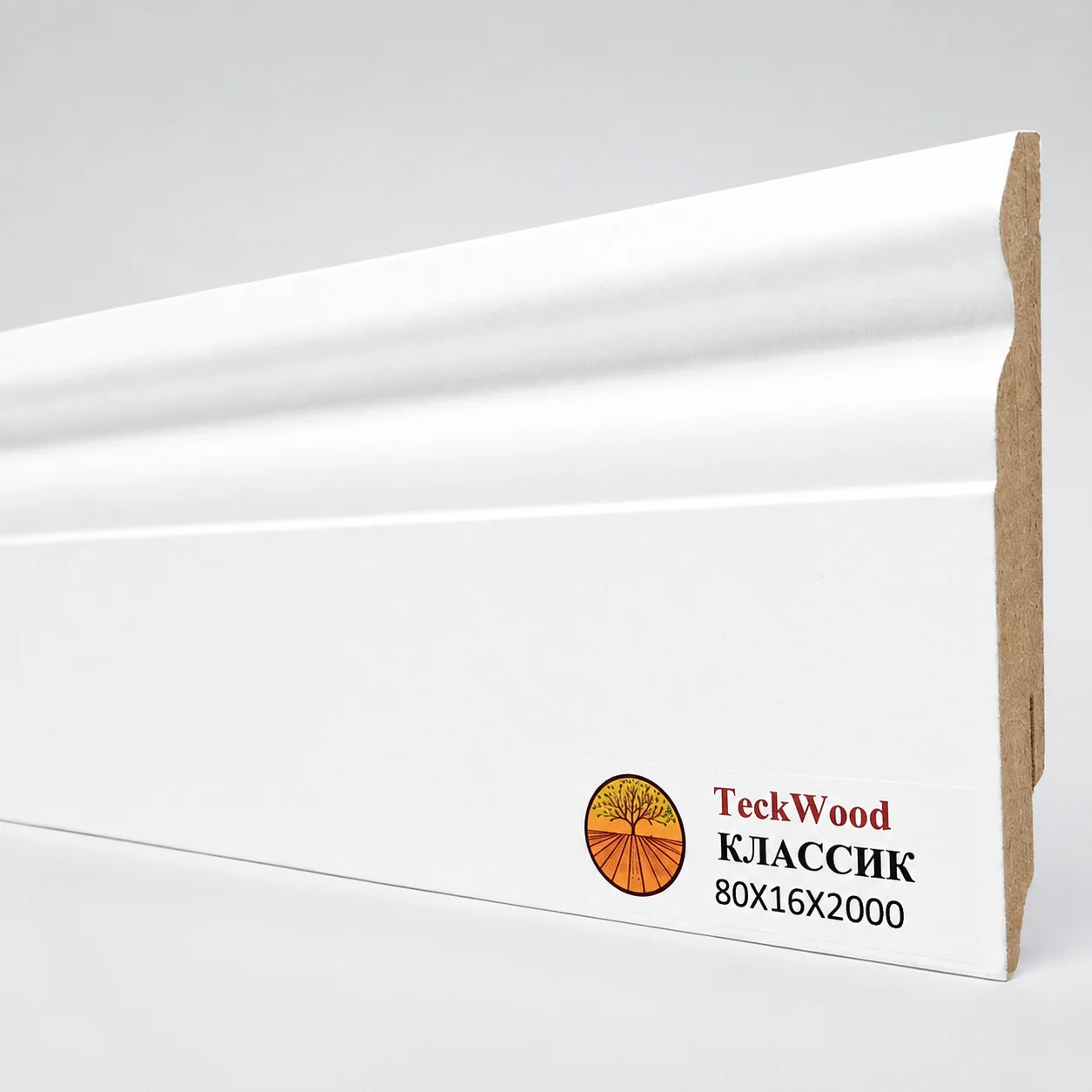Плинтус МДФ ламинированный TeckWood белый Классик матовый 2000×80×16