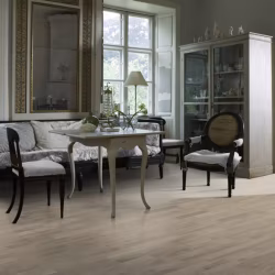 Паркетная доска Kahrs Люмен Дуб Туман Dim 152N7BEKD4KW240 Lively 2423×200×15