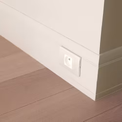 Плинтус под покраску гибкий Orac Decor Axxent SX104F 2000×148×17