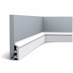 Плинтус под покраску Orac Decor Axxent SX122 2000×79×22