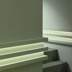 Потолочный плинтус под покраску Orac Decor Modern L3 C380 с подсветкой 2000×50×50
