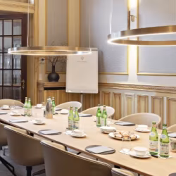 Потолочный плинтус под покраску Orac Decor Luxxus C211 2000×112×116