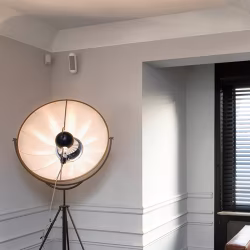 Потолочный плинтус под покраску Orac Decor Luxxus C990 2000×159×216