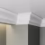 Потолочный плинтус ЛДФ под покраску Ultrawood CR 0025 2440×25,4×40 фото в интерьере