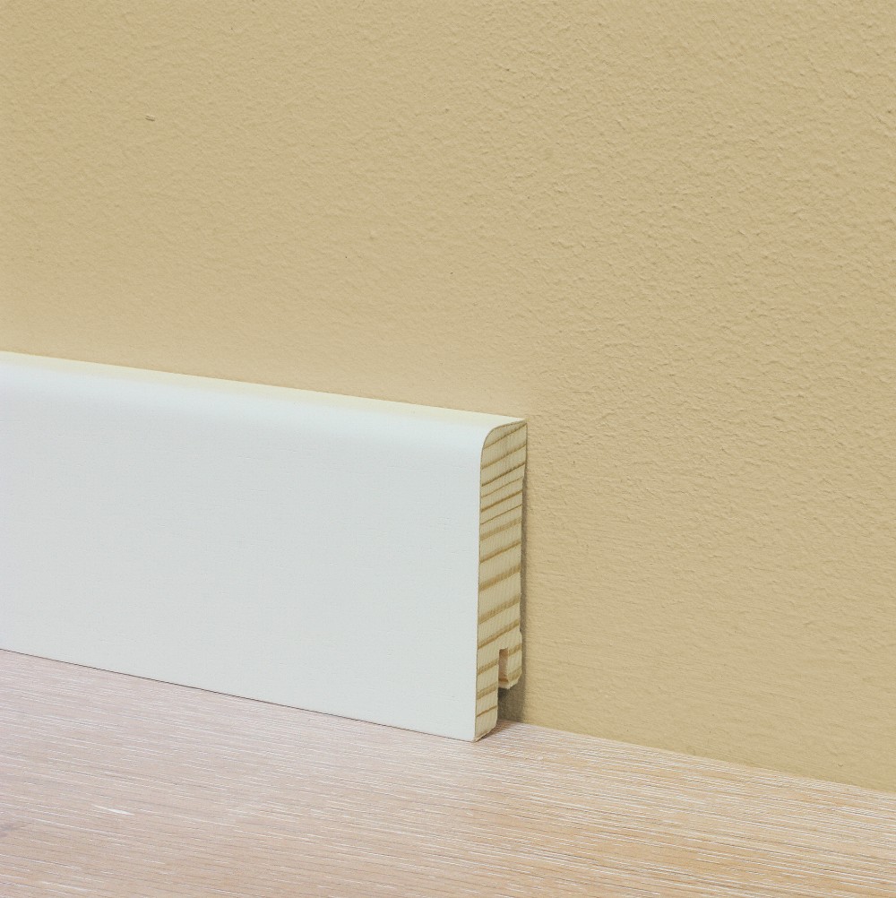 Плинтус деревянный Tarkett Белый снег 2400×60×16 фото в интерьере