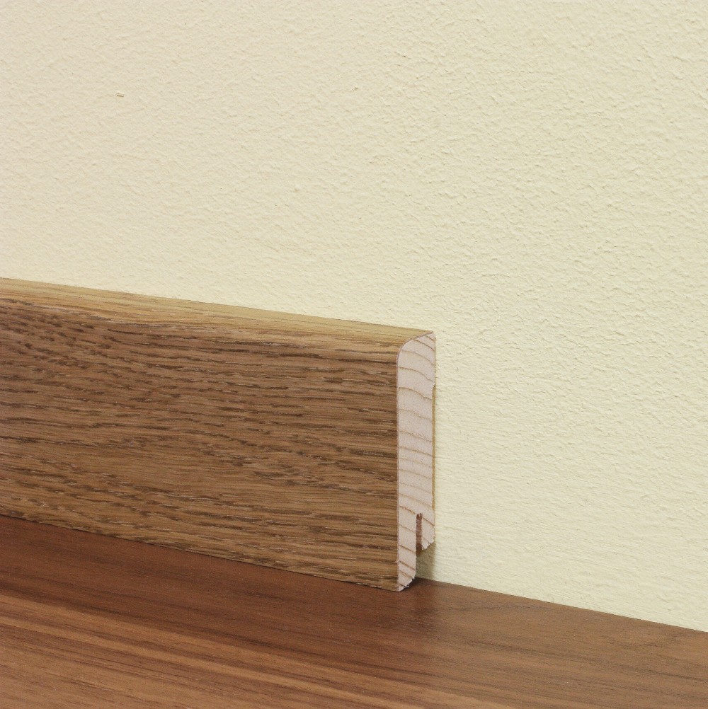 Плинтус деревянный Tarkett Дуб Винтаж 2400×60×16 фото в интерьере