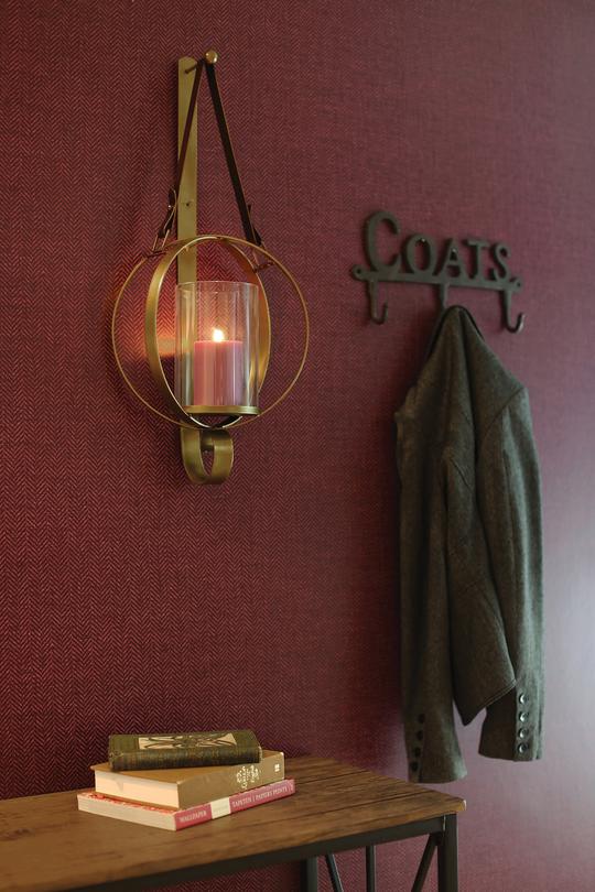 Обои ArtHouse Town & Country Herringbone Plum 904208 фото в интерьере