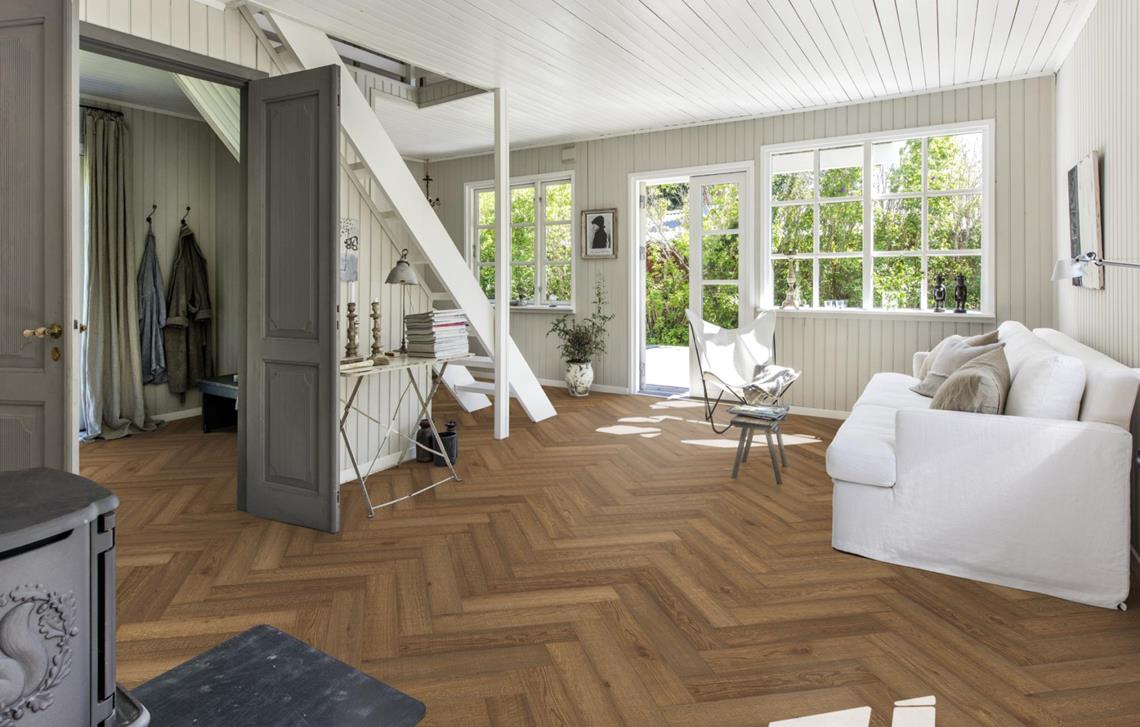 Инженерная доска Kahrs Дуб CD Копченый под маслом Vintage Smoked 111PCDEKFAKE600 Lively венгерская елка 600×120×11 фото в интерьере