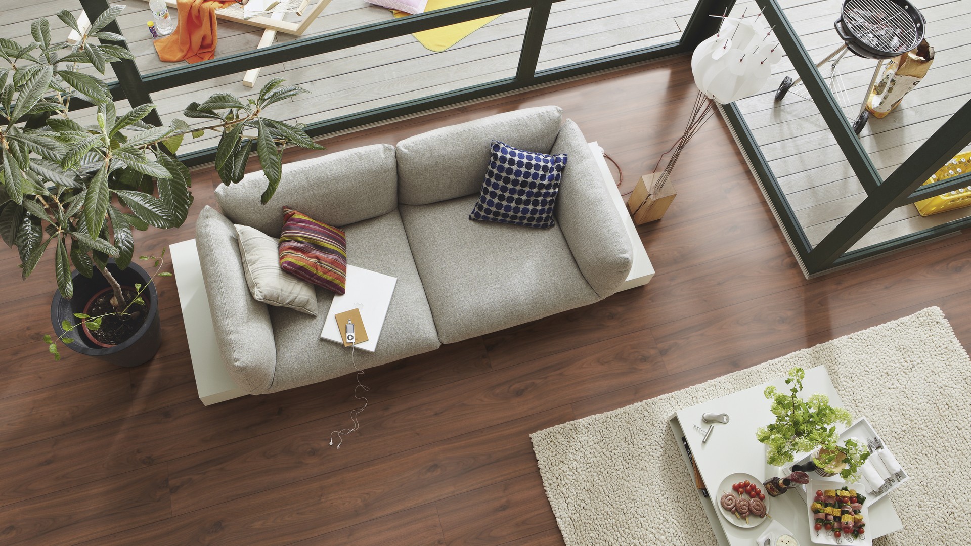 Ламинат Meister LL 150 Орех Аморе Amore walnut 600007-2052220-06389 2052×220×8 фото в интерьере