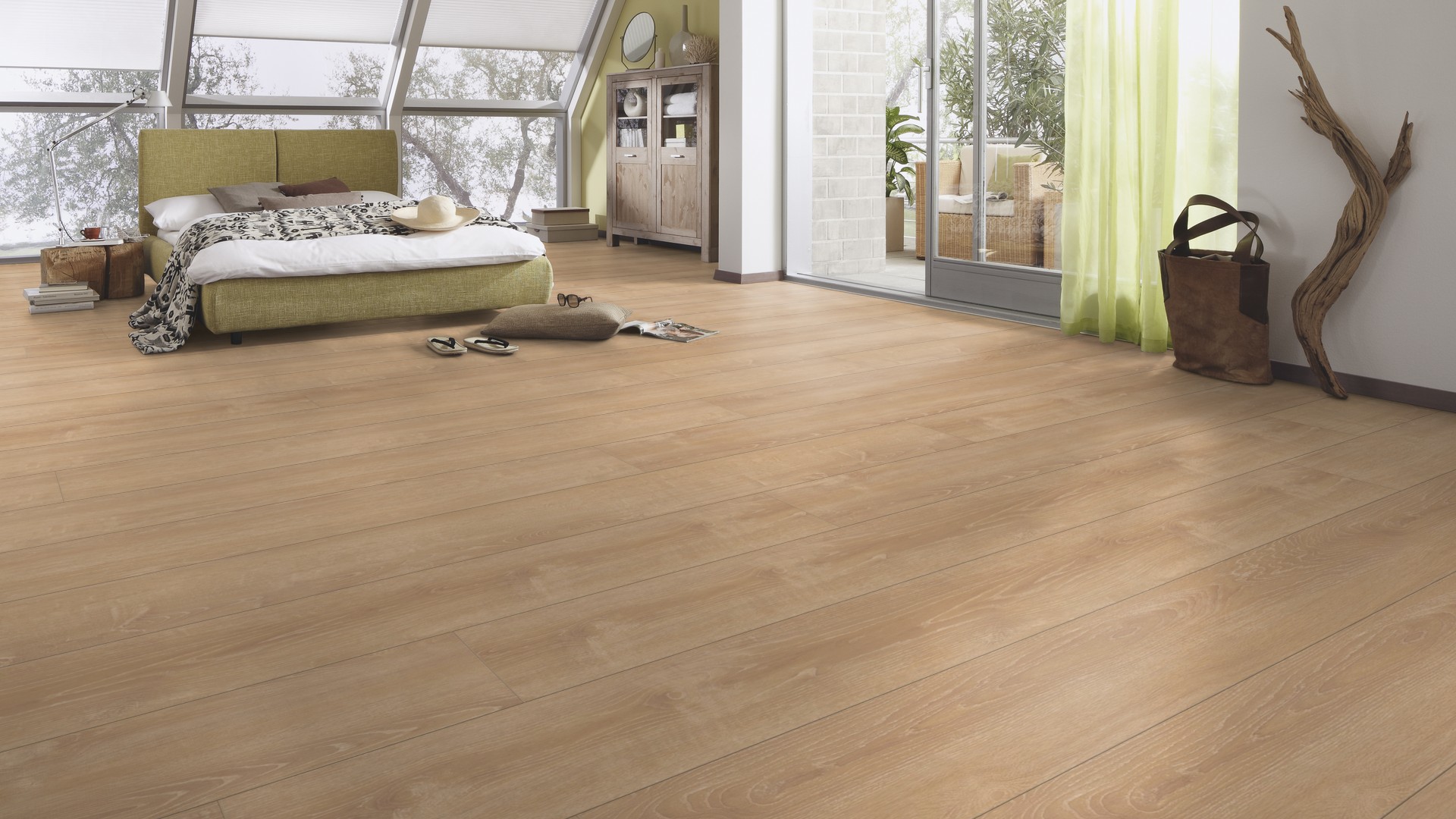 Ламинат Meister LL 200/6413 Дуб Nova 2052×220×12 фото в интерьере