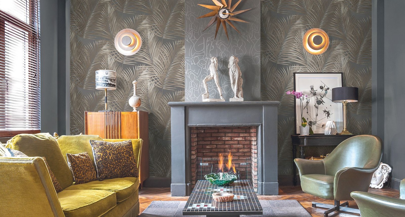 Обои Loymina Amazonia Palm Ins3 008/2 фото в интерьере