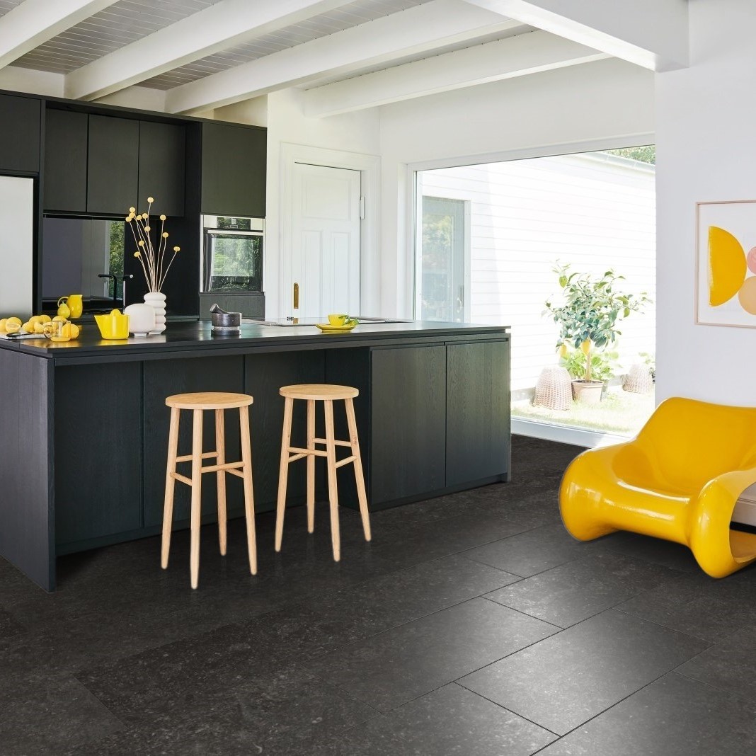 Ламинат Parador Trendtime 5 Гранит антрацитового цвета 1743594 853×400×8 фото в интерьере