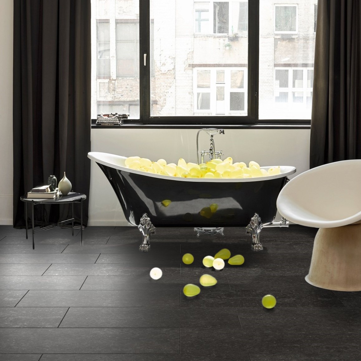 Ламинат Parador Trendtime 5 Гранит антрацитового цвета 1743594 853×400×8 фото в интерьере