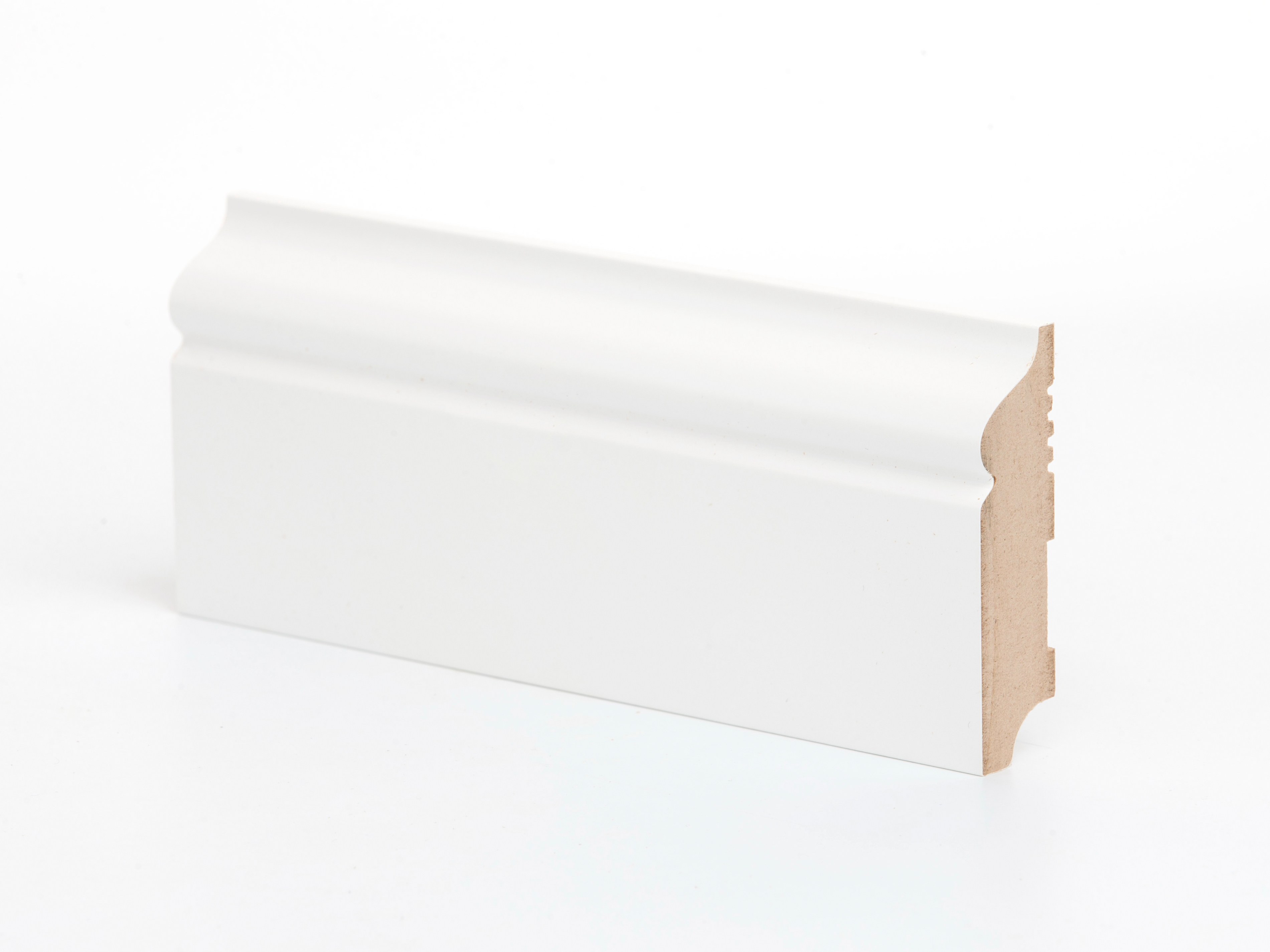 Плинтус МДФ крашеный Ликорн K-11 белый 2050×80×22