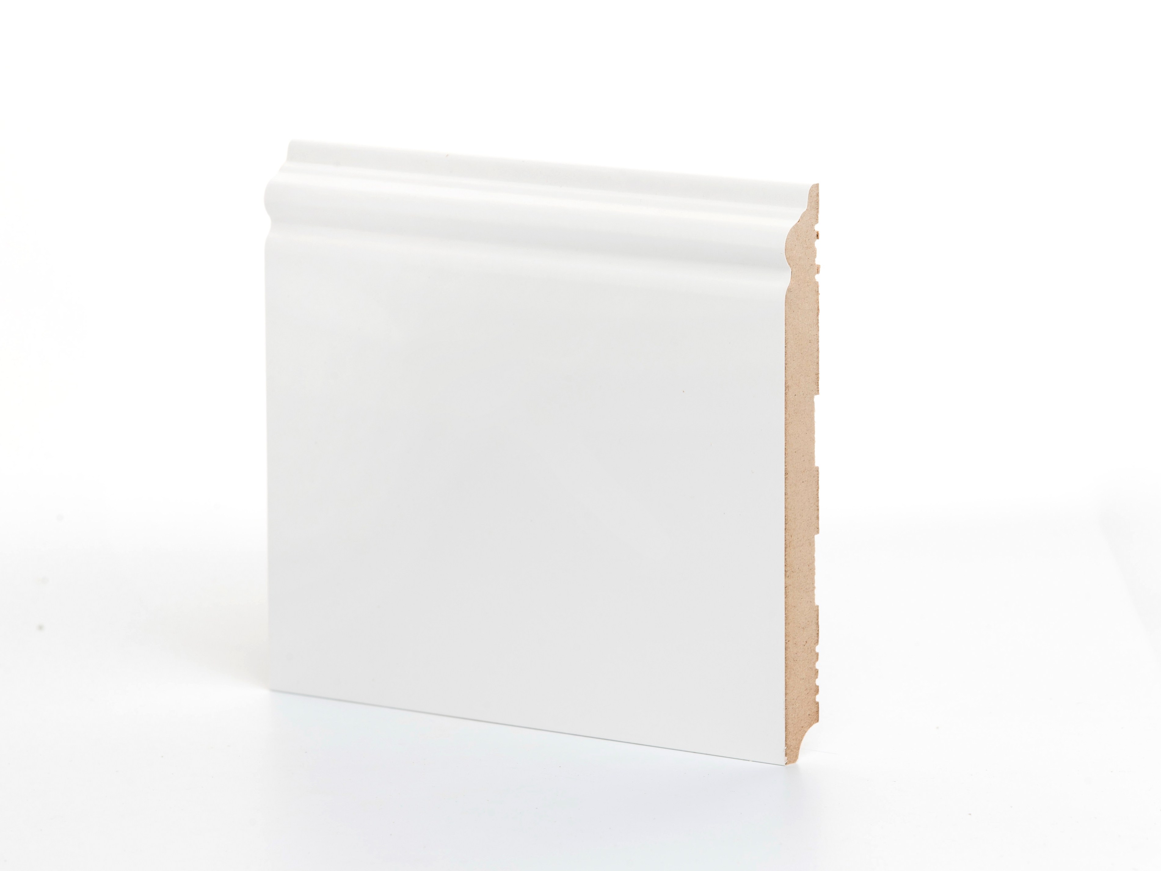 Плинтус МДФ крашеный Ликорн K-21 белый 2050×165×16