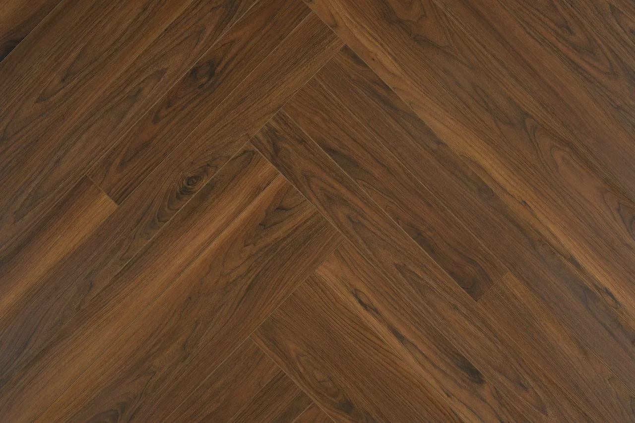 Ламинат CBM Mosaik Орех Трест 302 венгерская елка 600×200×10