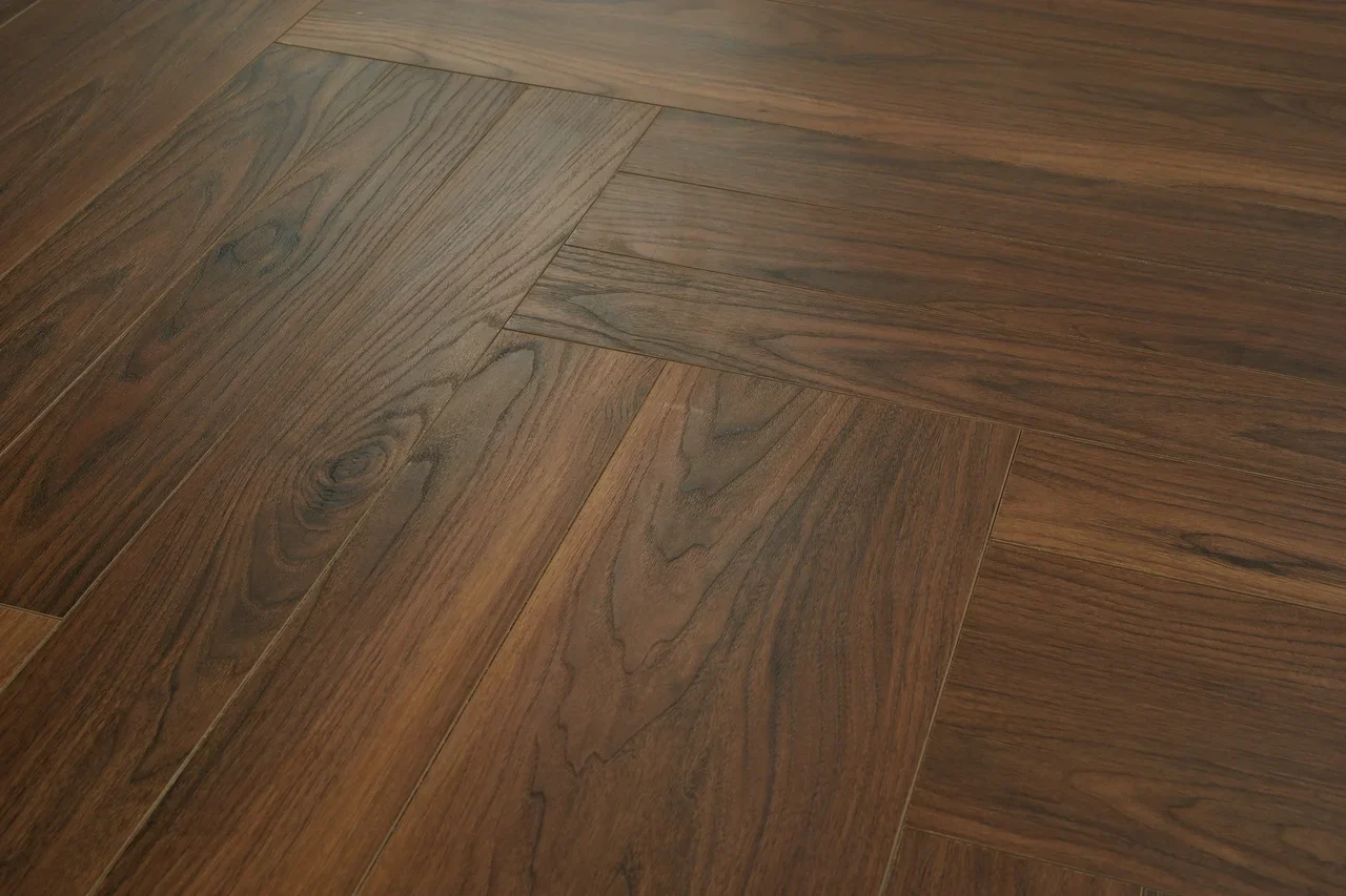 Ламинат CBM Mosaik Орех Трест 302 венгерская елка 600×200×10