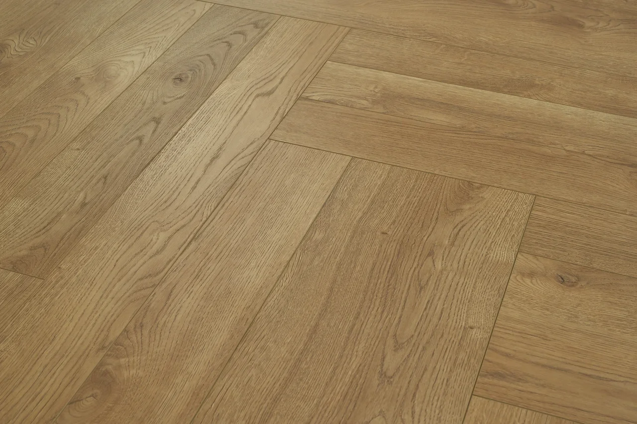 Ламинат CBM Mosaik Дуб Садек 303 венгерская елка 600×100×10 (2,64 м2)