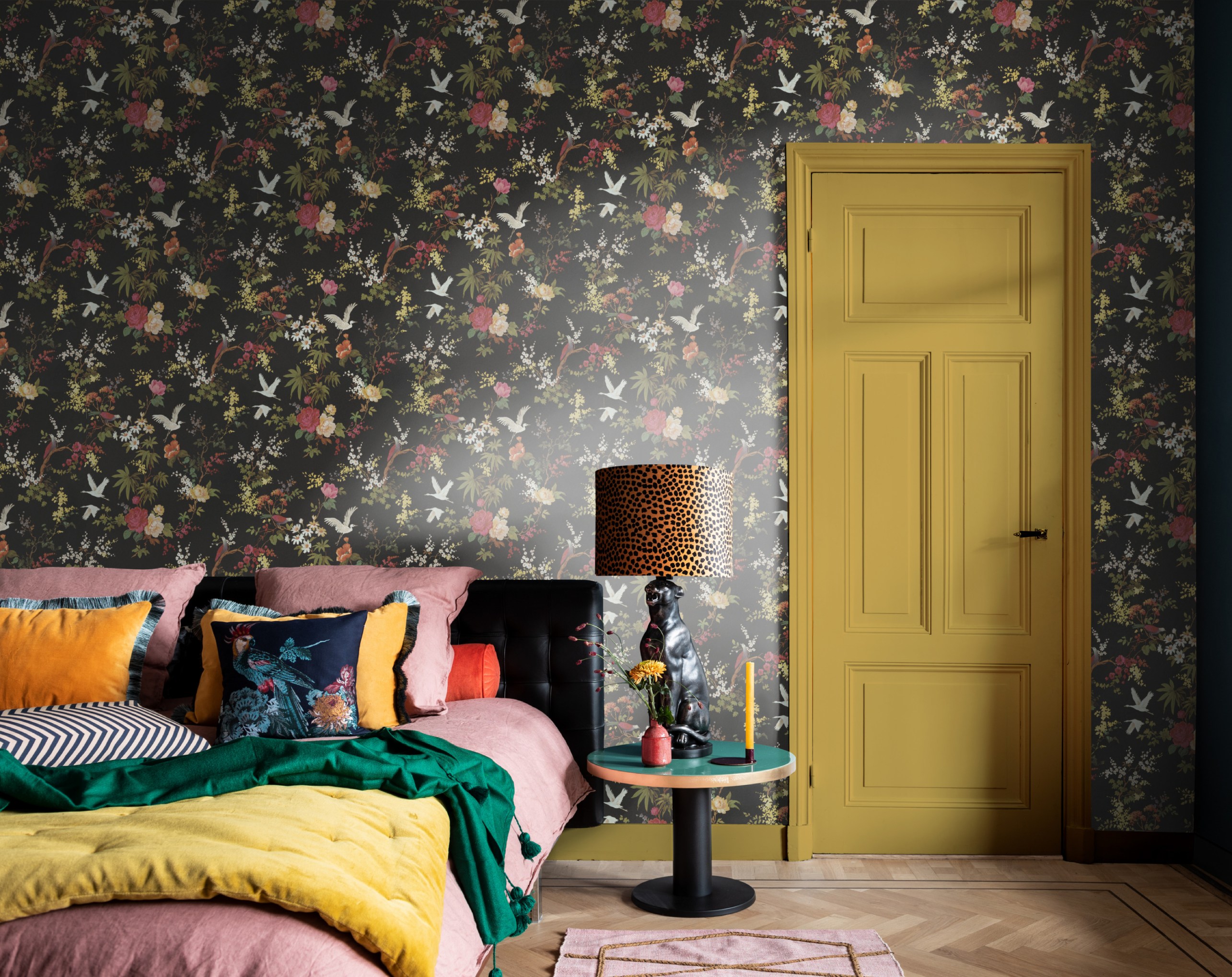 Обои BN International Fiore 220481 фото в интерьере Обои BN International Fiore 220481 фото в интерьере