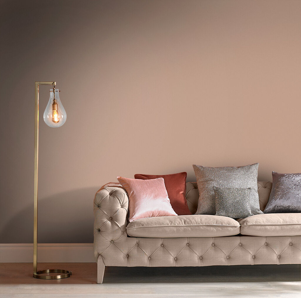 Краска Graham & Brown цвет Chesterfield Gloss 1 л фото в интерьере Краска Graham & Brown цвет Chesterfield Gloss 1 л фото в интерьере