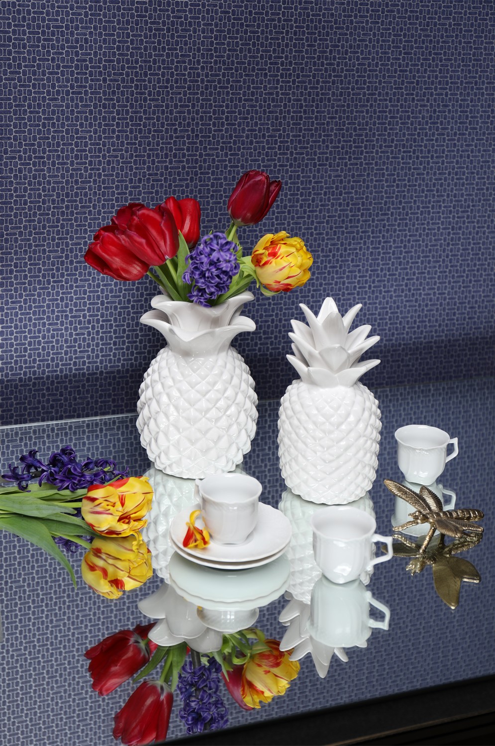 Обои Architector Mondrian Superellipse KTM1617 фото в интерьере