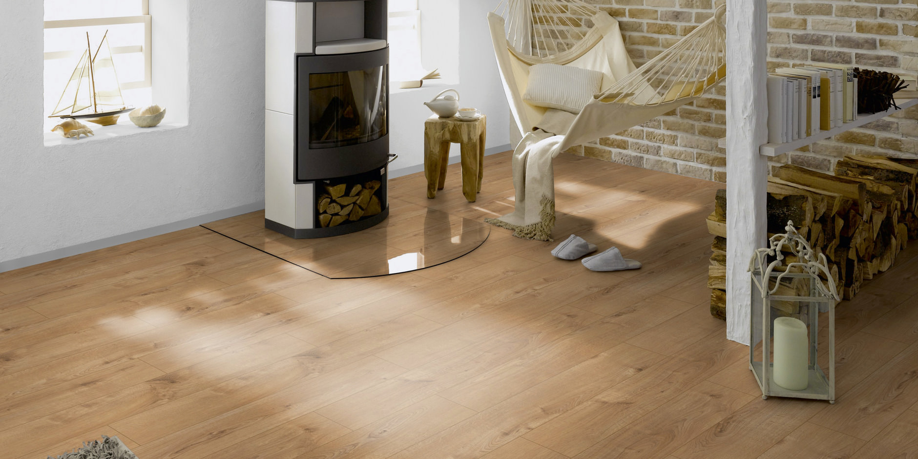 Ламинат Ter Hurne Classic Line Дуб Золотисто-Коричневый 1844 1285×192×8 фото в интерьере